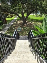 Building Photo - 2500 Harn Blvd