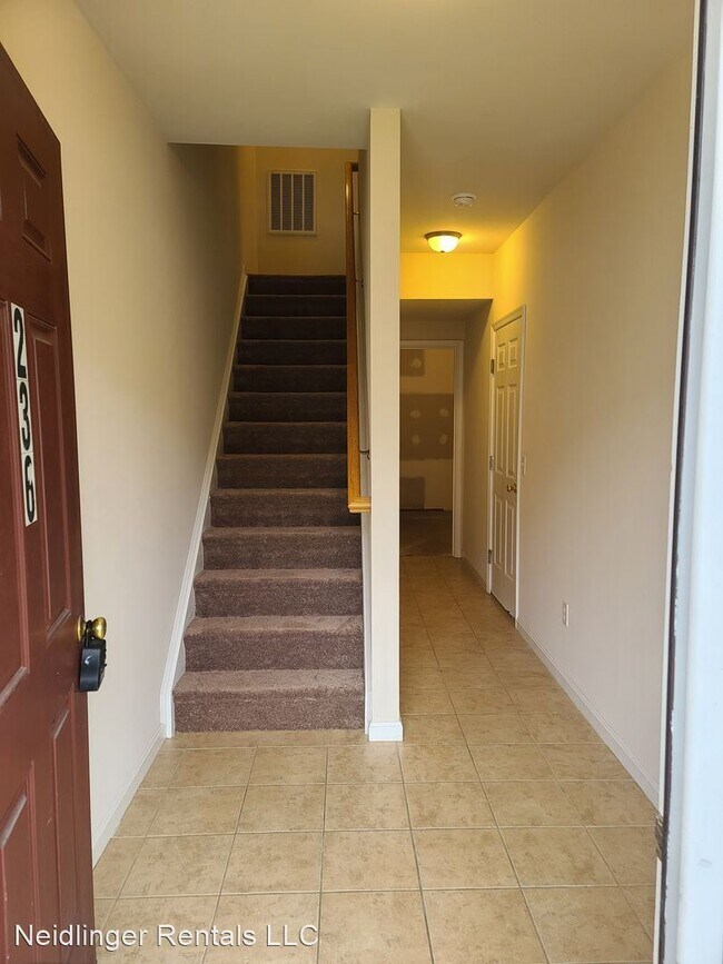 Foto del edificio - 3 br, 2.5 bath House - 229 Crown Court