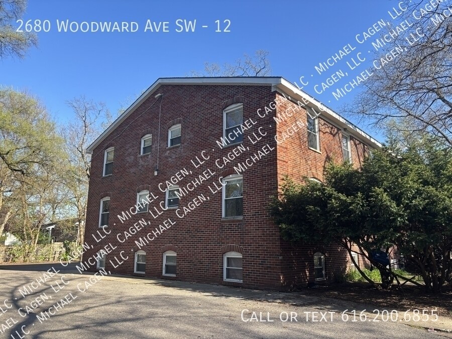 Foto del edificio - 2680 Woodward Ave SW