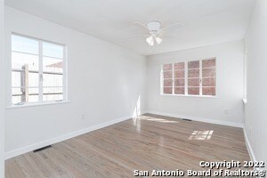 Building Photo - 505 W Olmos Dr