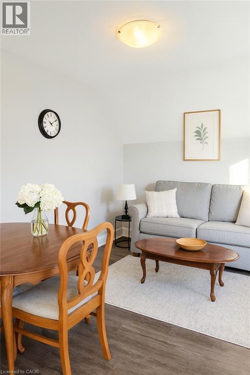 Building Photo - 63 Henry St