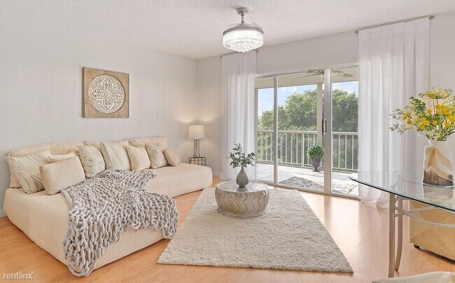Foto del edificio - 2 br, 2 bath House - 250 John F Kennedy Dr...