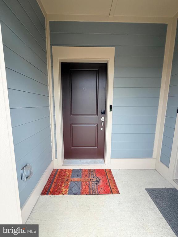 Building Photo - 9584 Fields Rd