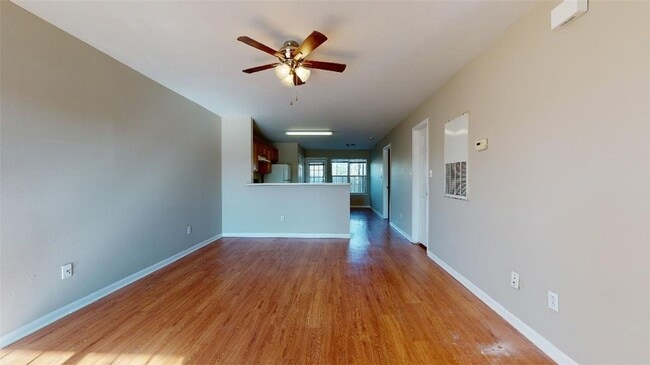 Photo - 1511 Hollow Hill Dr Apartment