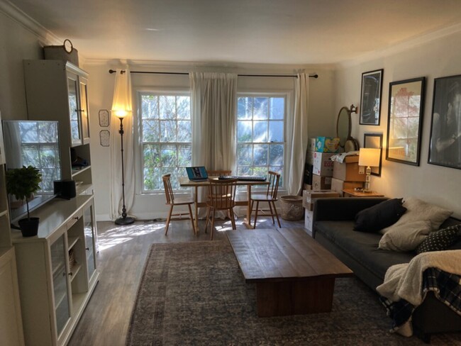 Foto del edificio - Vermont Apartments