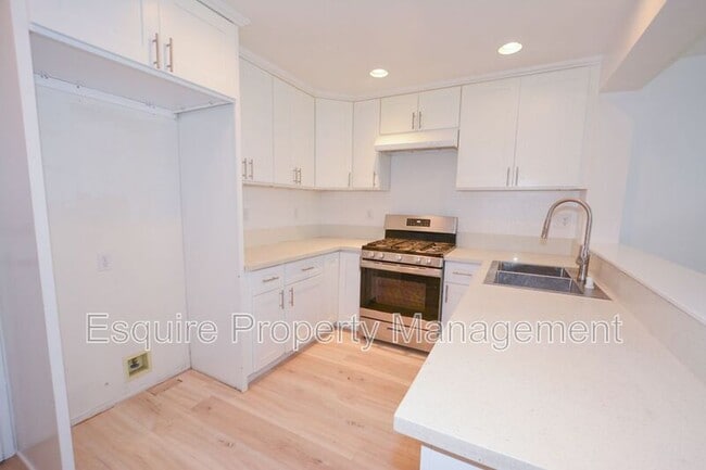 Building Photo - 1159 Oyster Pl