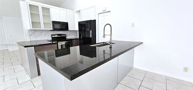Foto del edificio - 4362 Pine Ridge Ct