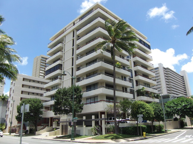 Primary Photo - 2029 Ala Wai Blvd