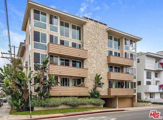 Primary Photo - 30 Driftwood Street Apt ##9, Marina del Re...