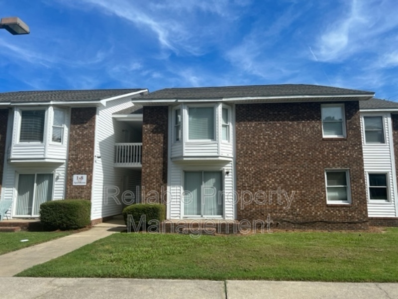 Foto principal - 406 S Walton Dr