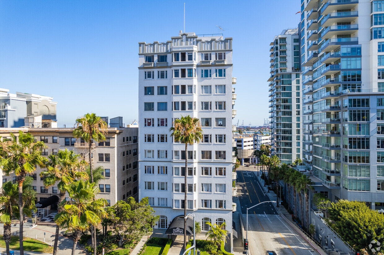 10 Atlantic Ave Long Beach, CA 90802 - Artaban