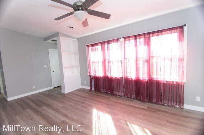 Foto del edificio - 3 br, 1.5 bath House - 1445 Lakewood Dr