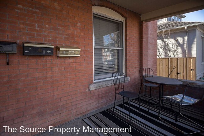 Foto del edificio - 223 E Plum St