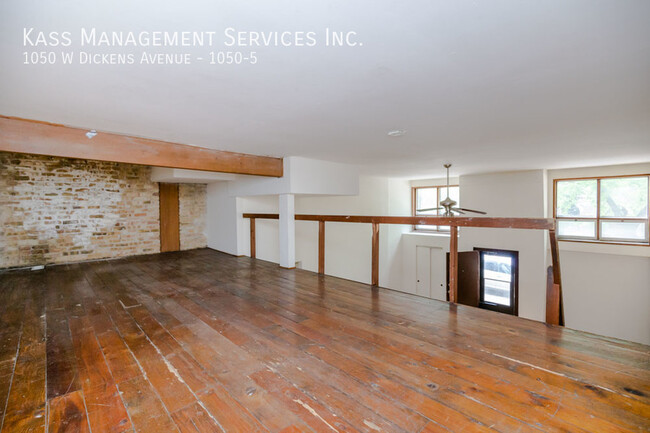 Building Photo - One of  a Kind 2bd/1bth with Bonus Lofted ...