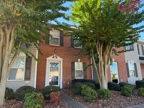 Building Photo - 7497 Bluff Point Ln