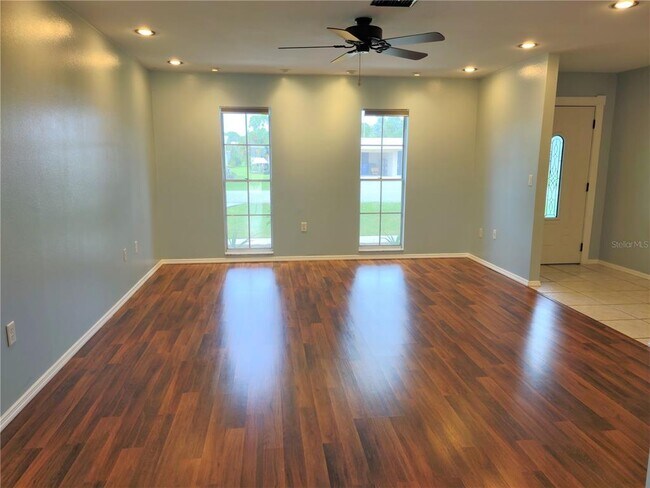 Foto del edificio - 979 Nantucket Rd