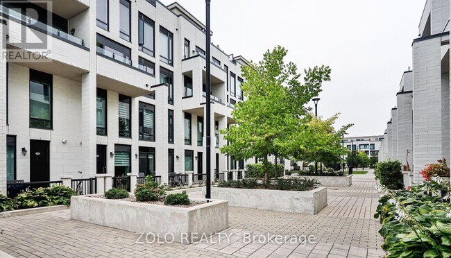 Building Photo - 142-142 Widdicombe Hill Blvd