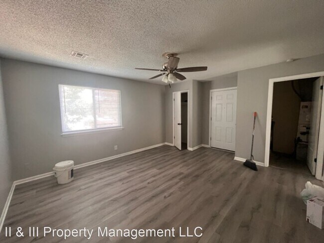 Building Photo - 2 br, 1 bath House - 4723 Switzer St