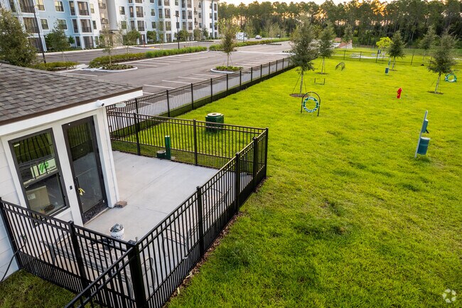 Parque para perros - Vintage Horizon West