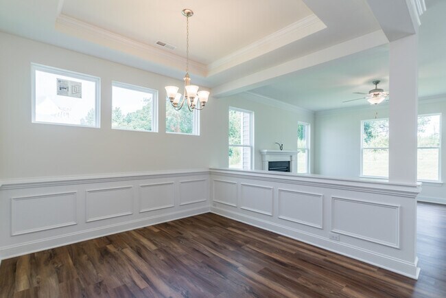 Building Photo - Beautiful New Construction in Benson!