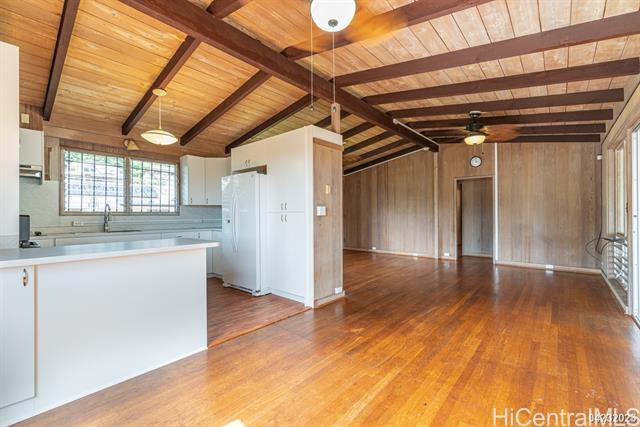 Building Photo - 1531 Onipaa St