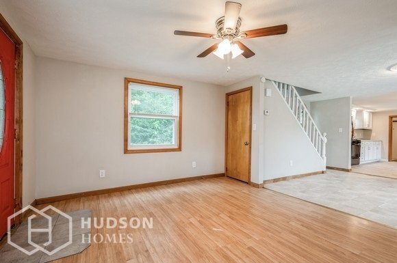 Foto del edificio - AVAILABLE NOW! - 426 2nd St, Eynon, PA 184...