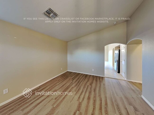 Building Photo - 12854 W Cherry Hills Dr