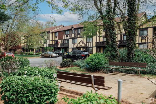These Tudor Styled Condominiums Are a Short Walk From Public Transit As Well As The Staten Island Mall.