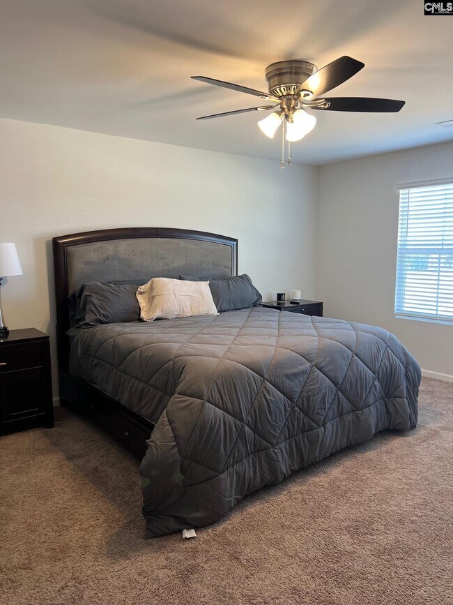 Foto del edificio - 951 S Desert Orch Ln