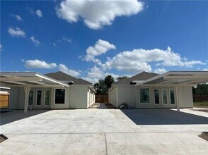Building Photo - 7006 N 56th St