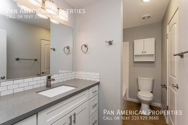 Foto del edificio - 11152 Wallingsford Rd