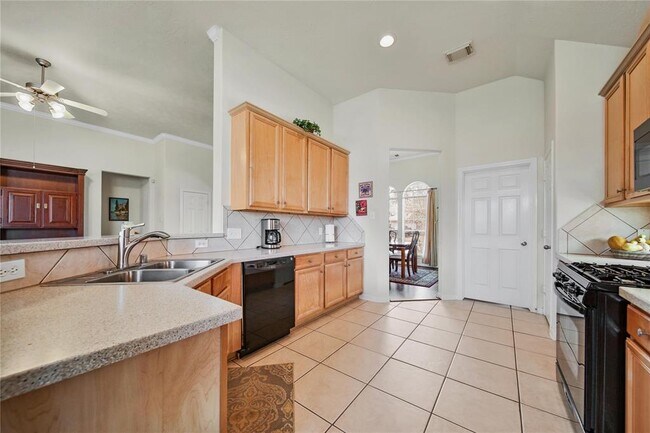 kitchen - 2507 Crossfell Rd