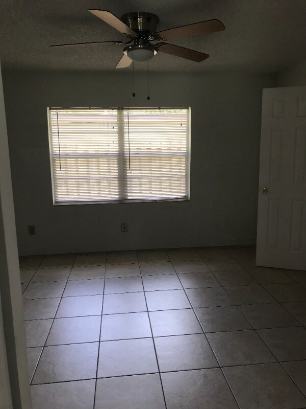 Foto del edificio - 2309 S Mills Ave