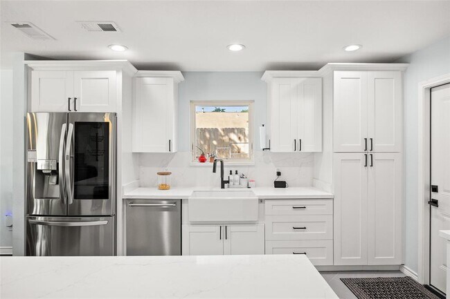 Building Photo - 11307 Powder Mill Trail