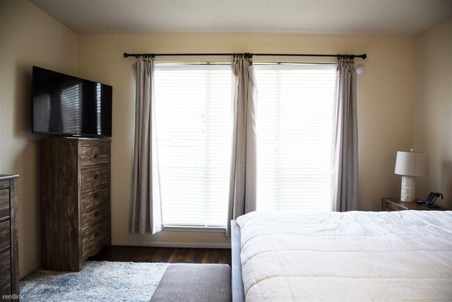Foto del edificio - 4 br, 2.5 bath House - 20018 Rosswood Lane