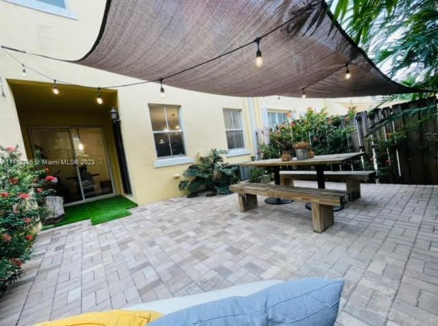 Foto principal - 14949 SW 9th Ln