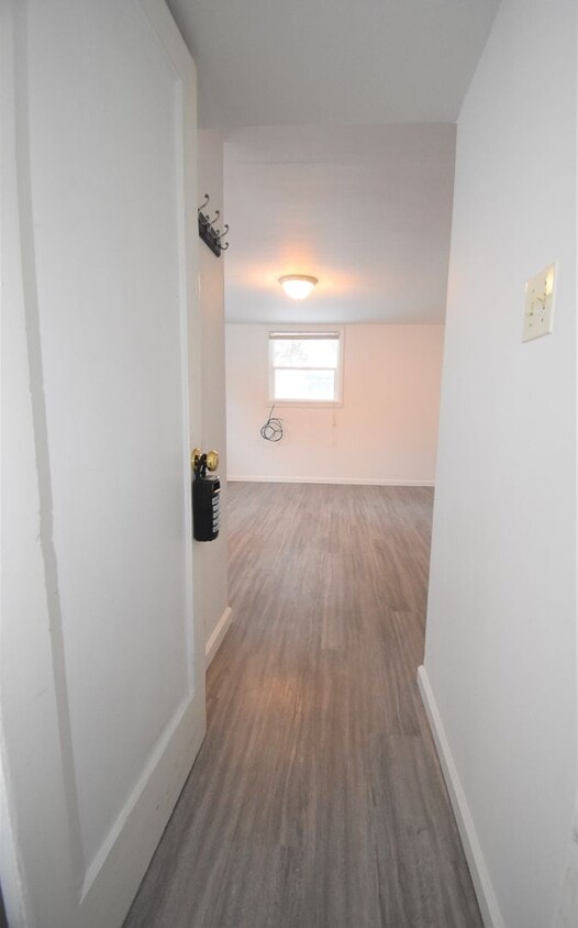 Primary Photo - Great location, two blocks south of downto...