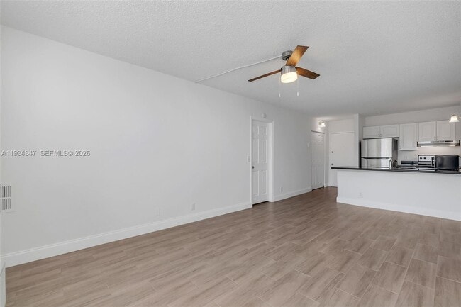 Building Photo - 4045 W McNab Rd