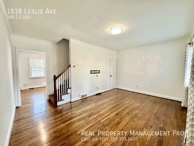 Photo - 1818 Leslie Ave Townhome