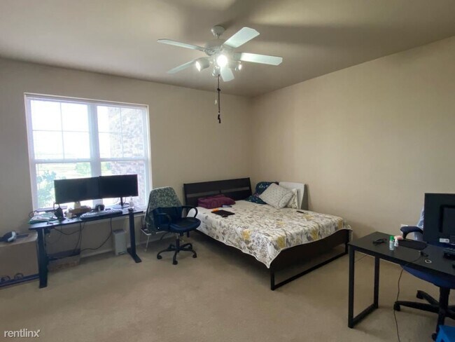 Foto del edificio - 2 br, 2 bath Condo - 13580 Technology Driv...