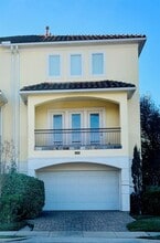 Building Photo - 3000 McCulloch Cir