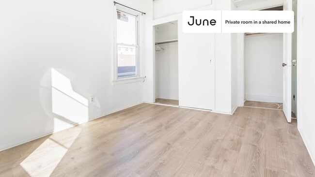 Foto del edificio - Room in Shared 4 bed/1 bath home