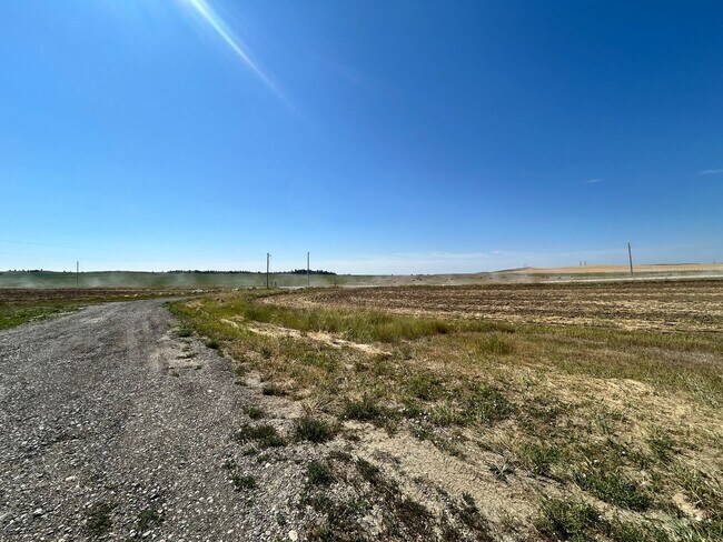 Foto del edificio - 4 bed 2 bath Home out in the Country