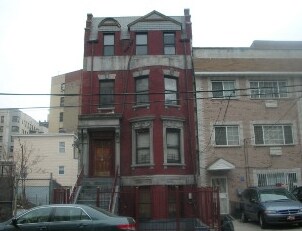 Primary Photo - 943 Sherman Ave