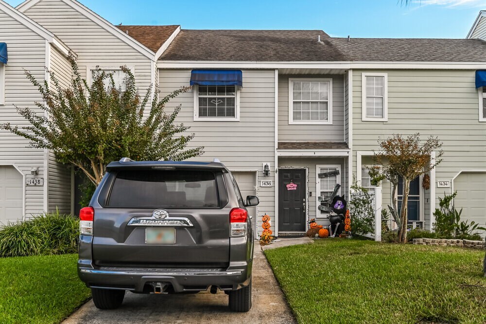 Primary Photo - 1436 Spindrift Cir E