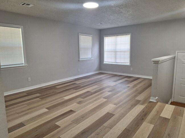 Photo - 816 W Brooke Ave House