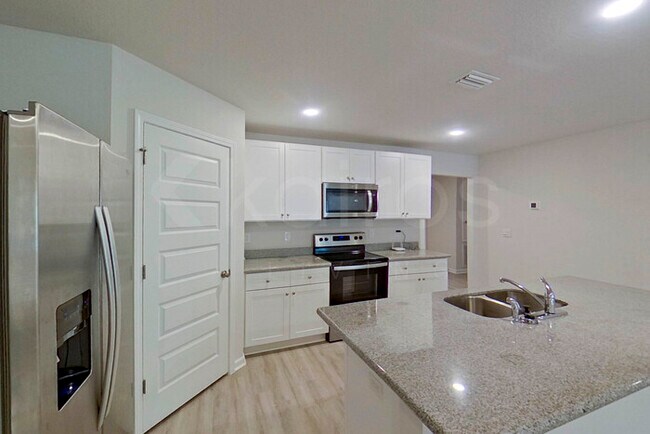Foto del edificio - 309 Monarch Ln