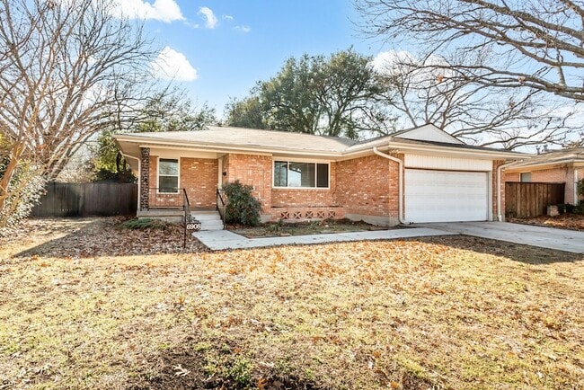 Photo - 6908 Wake Forrest Dr House