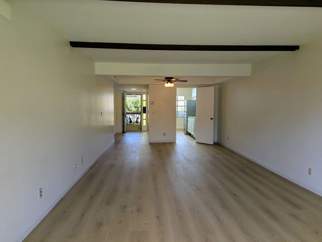 Building Photo - 5069 Cribari Bluff