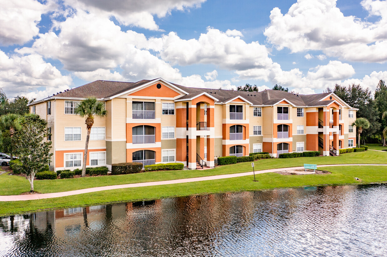 1900 Summer Club Dr Oviedo, FL 32765-7111 - Villas at Lakeside